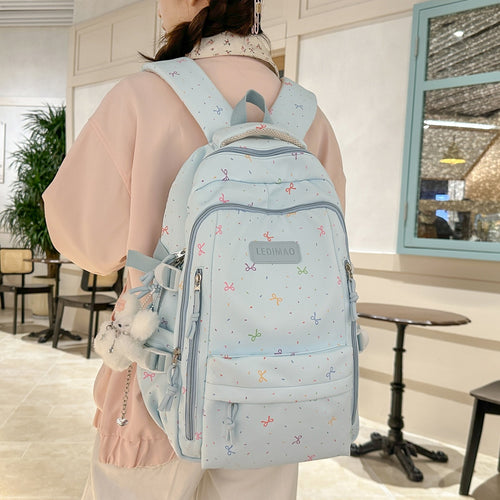 Stylischer Schulrucksack mit lustigen gemusterten Akzenten Karnz