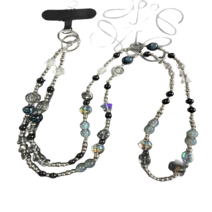 Mehrsträngige Perlenkette mit Charms Karnz