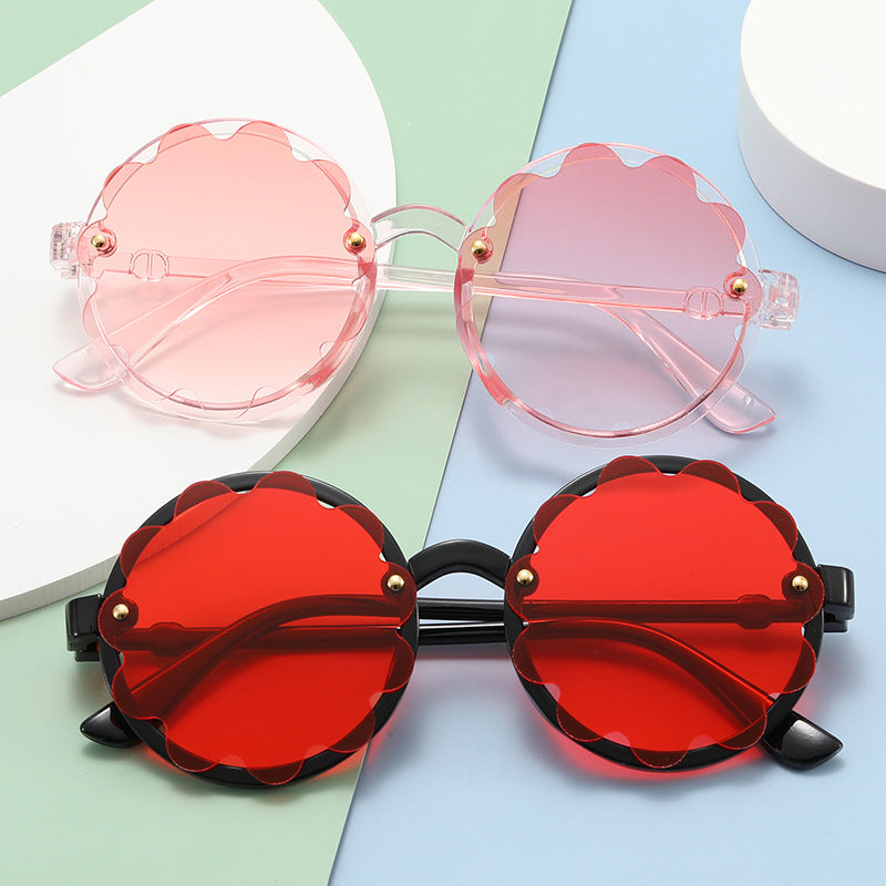 Damen verspielte Sonnenbrille mit floralem Design Karnz