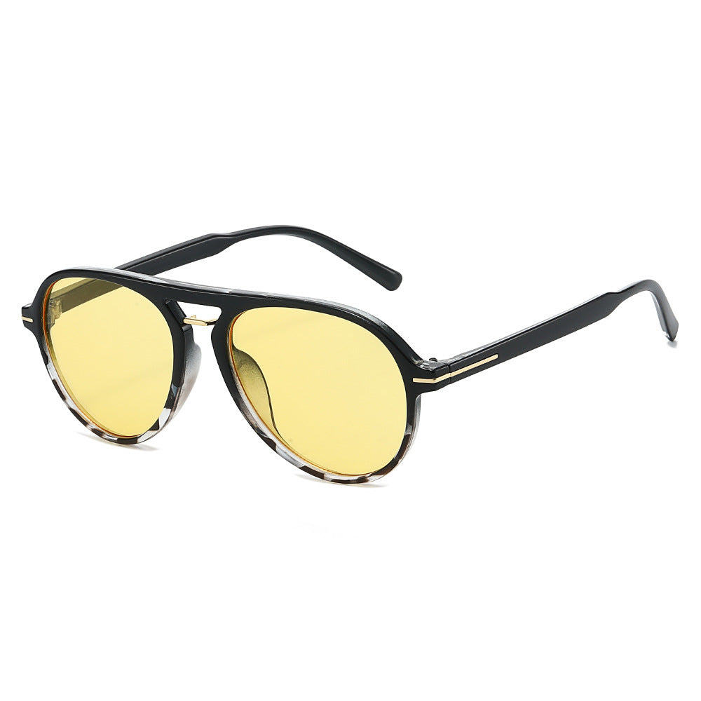 Modebewusste Schild-Sonnenbrille Karnz