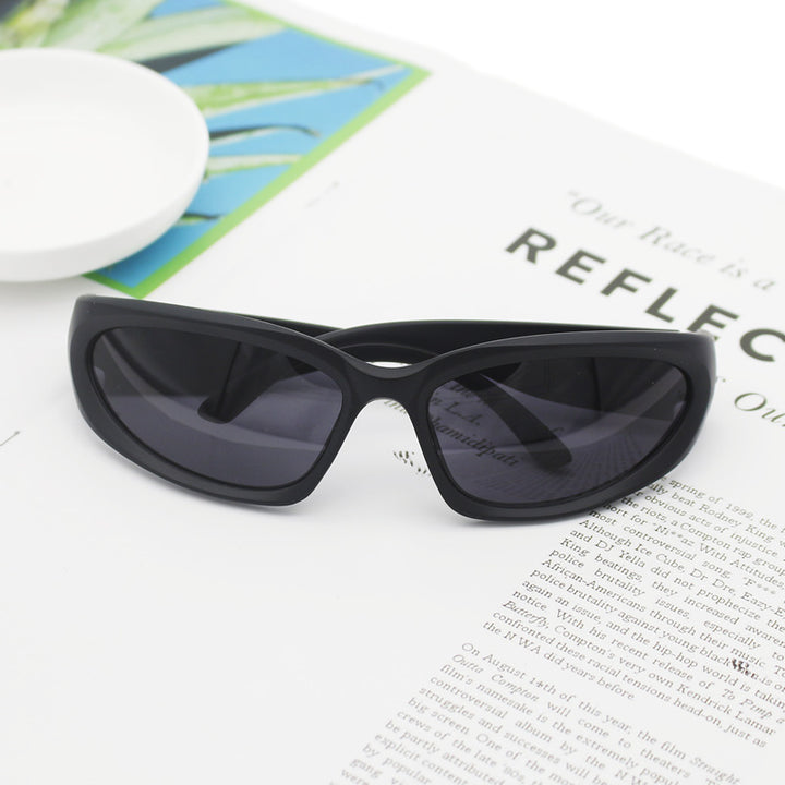 Damen Sportliche Sonnenbrille mit hochwertigem UV-Schutzmaterial Karnz