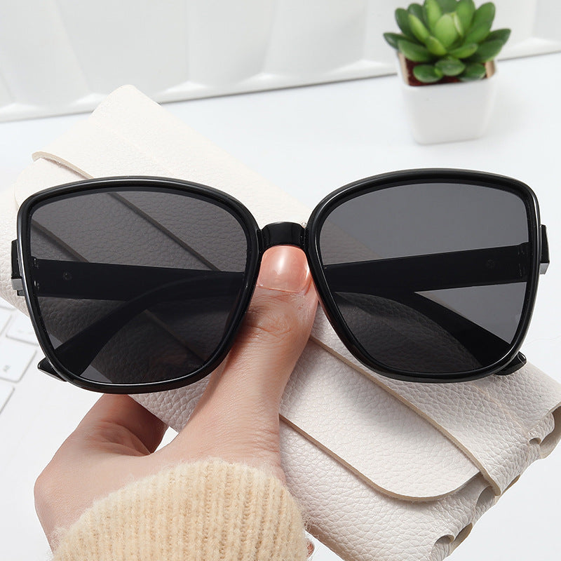 Damen elegante Oversized-Sonnenbrille im modernen Design Karnz