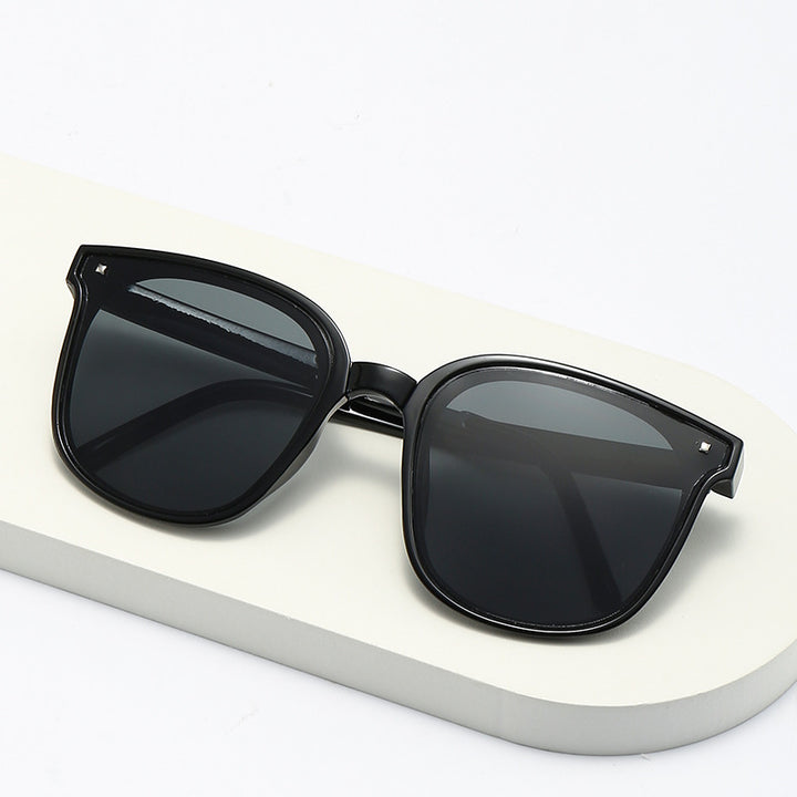 Damen klassische Sonnenbrille im stilvollen Design Karnz