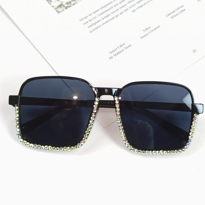 Damen Glamouröse Sonnenbrille mit funkelndem Strass-Besatz Karnz
