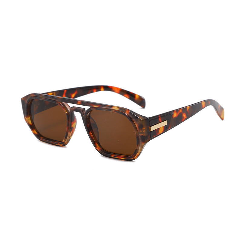 Damen modische rechteckige Brille mit elegantem Metallakzent Karnz