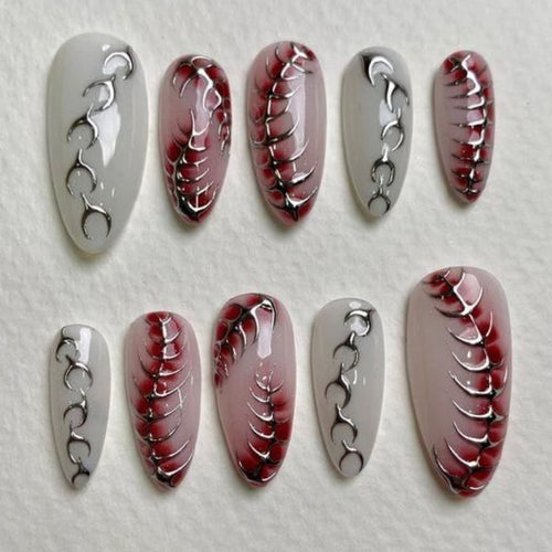 Elegante dekorative Press-On Nail Set Karnz