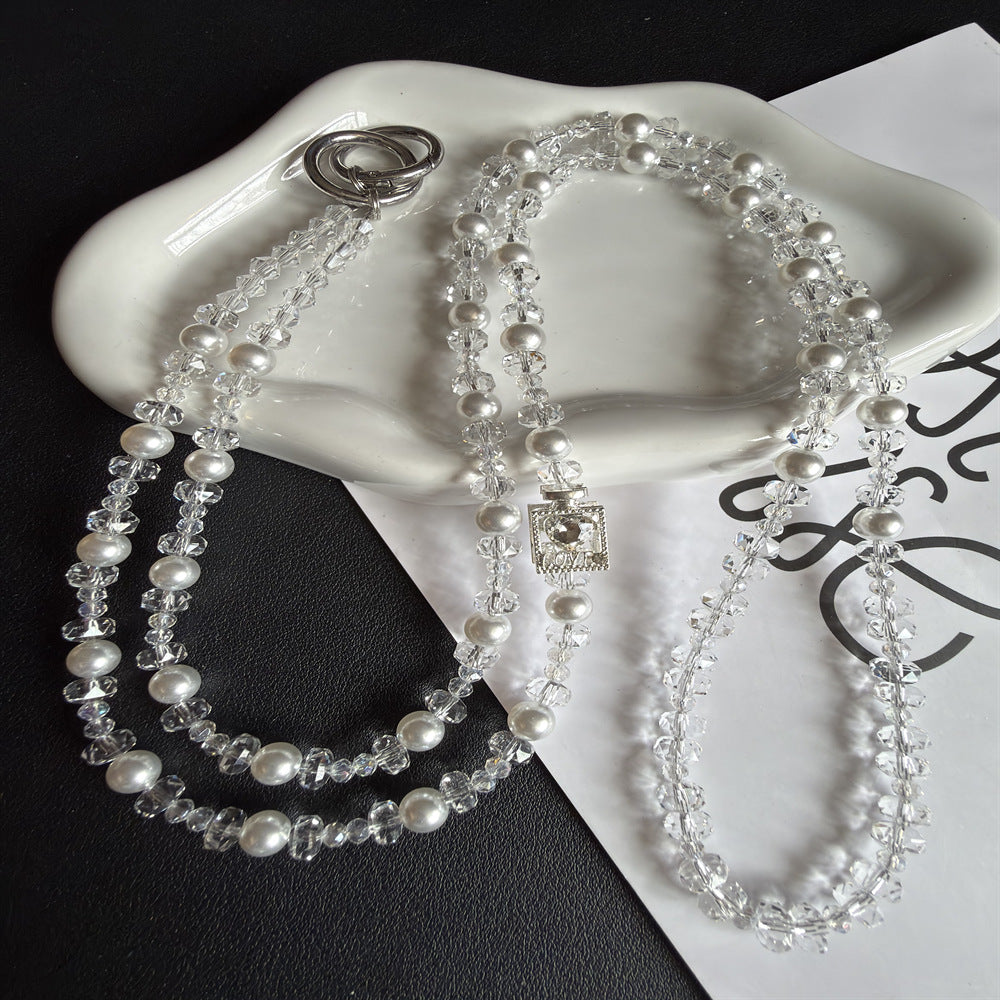 Eleganter Perlen- und Kristall-Brillenhalter Karnz