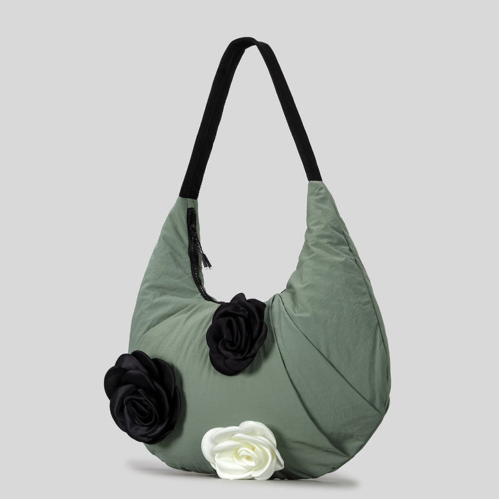 Blumengeschmückte Schultertasche