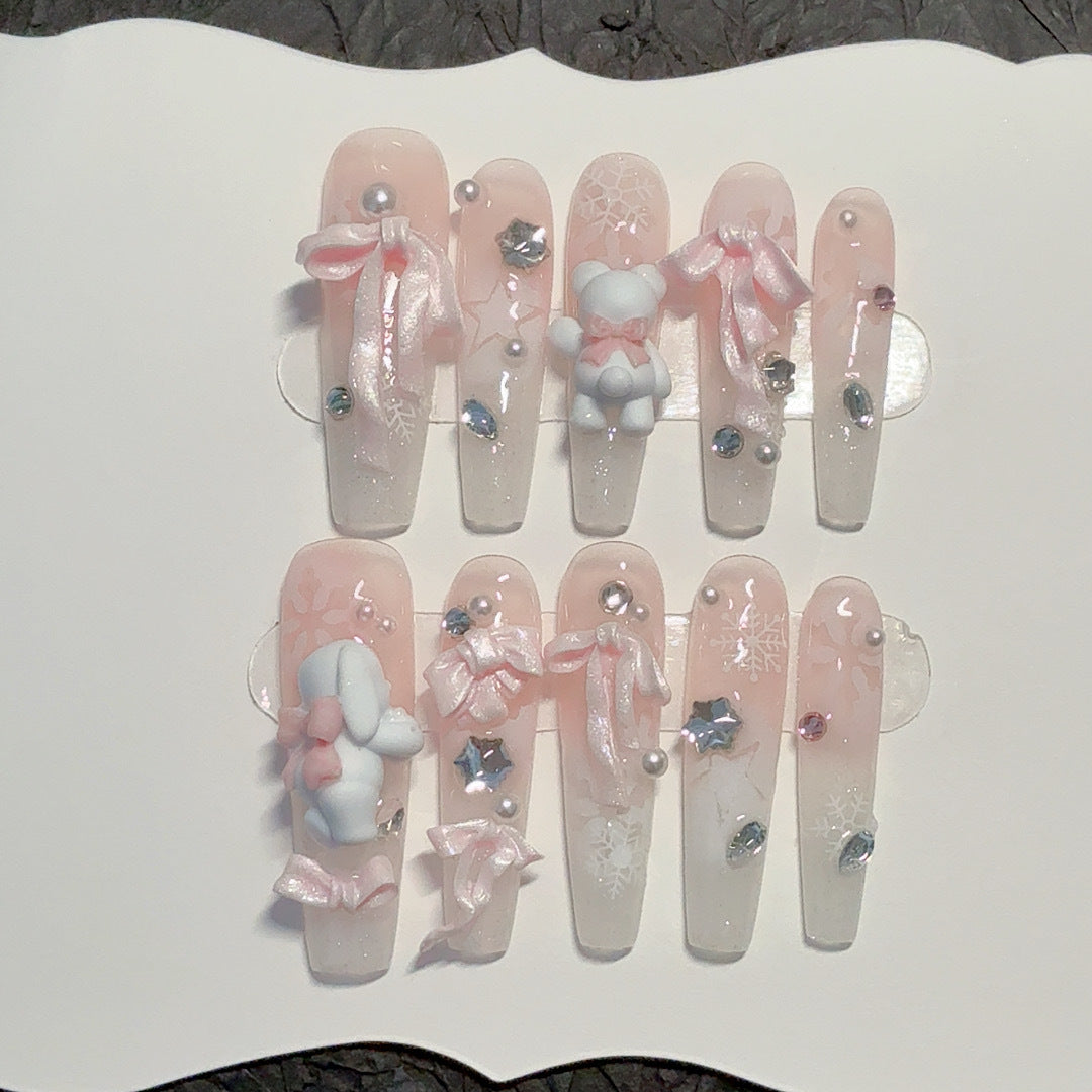 Dekorativer Nagelkunstset