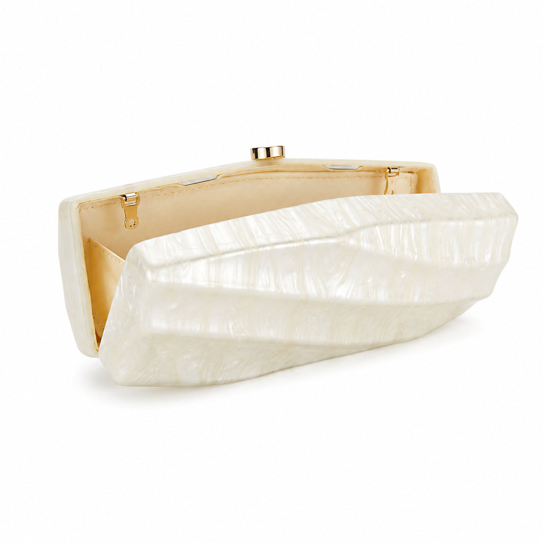 Zeitgenössische texturierte Acryl-Clutch