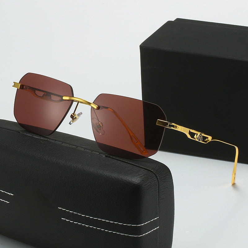 Damen modische Sonnenbrille mit luxuriösem Rahmen und ergonomischem Design Karnz