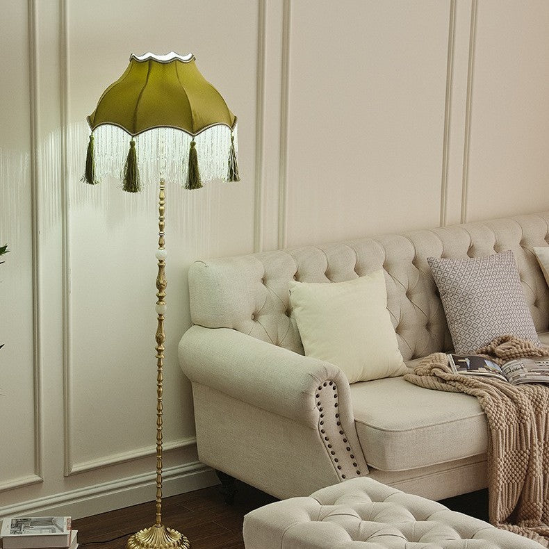 Vintage-inspirierte Stehlampe