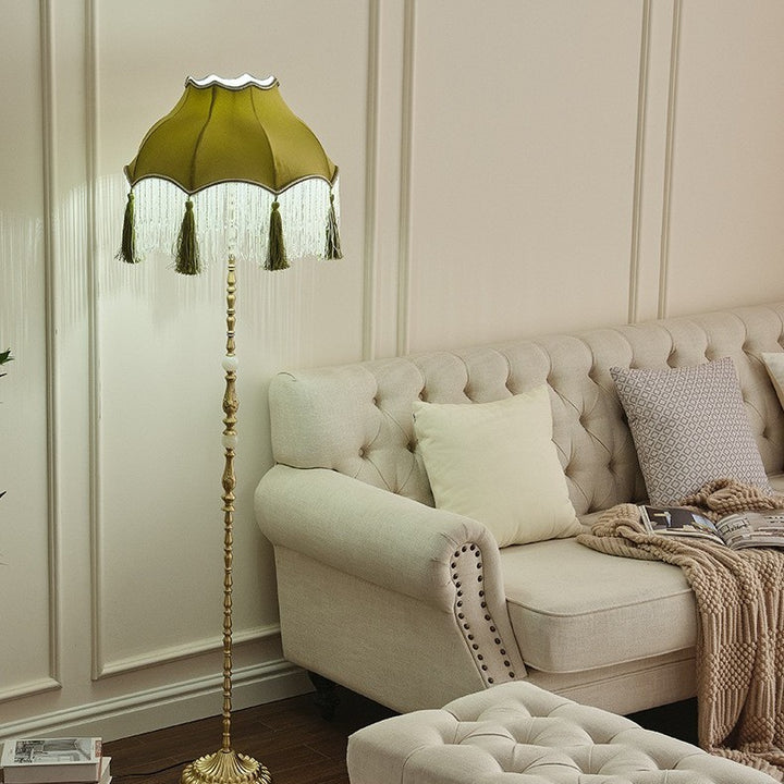 Vintage-inspirierte Stehlampe