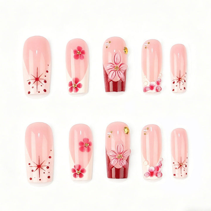 Blumenverzierte Press-On Nagelset