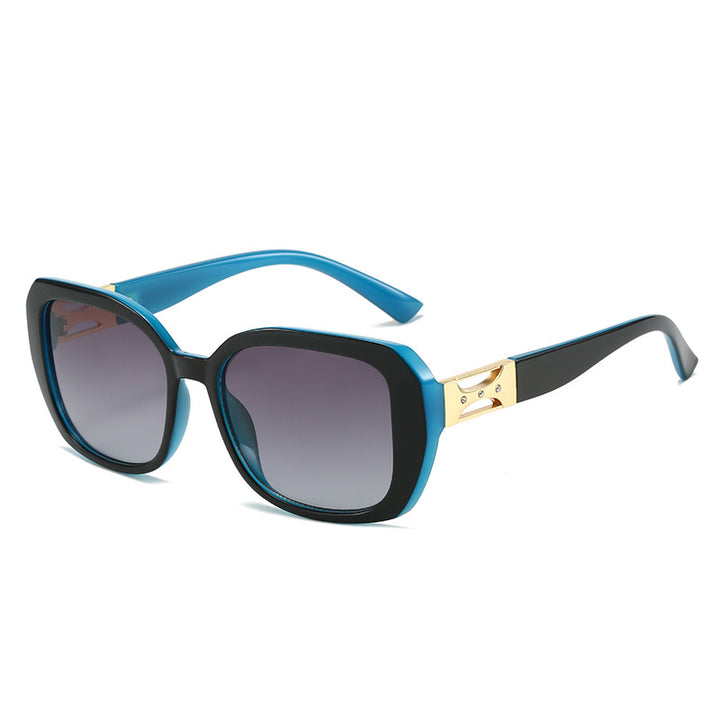 Damen Designer-Sonnenbrille mit luxuriös akzentuiertem Rahmen Karnz