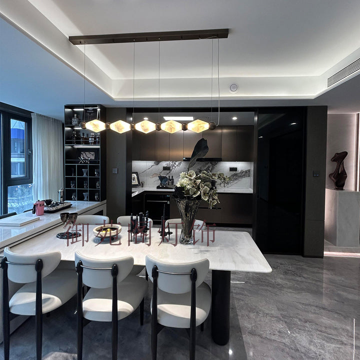 Moderne elegante lineare Pendelleuchte