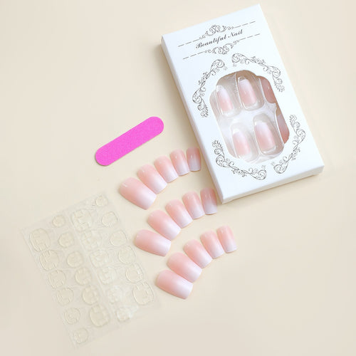 Kunstnagelset mit stylischen Ombre-Effekten und pflegeleichten Designs Karnz