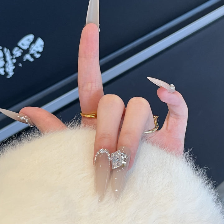 Rhinestone-verzierte Stiletto Press-On Nägel Karnz