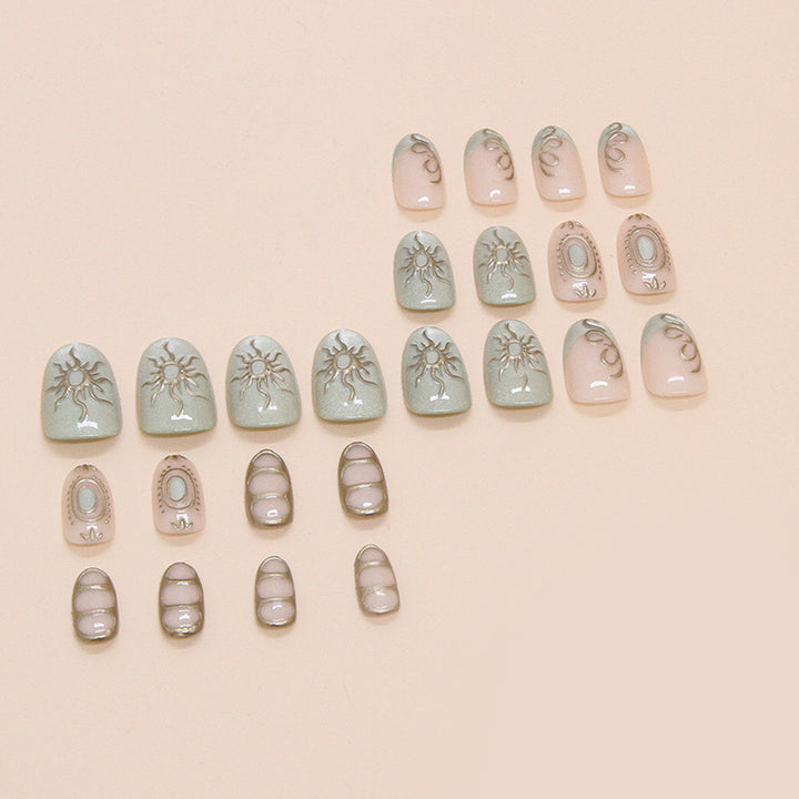 Künstlerische, sonnengeschmückte Press-On-Nageltips Karnz