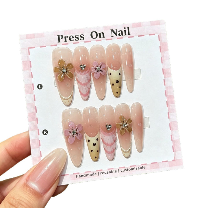 Handgefertigtes Floral Press-On Nagelkunst Set