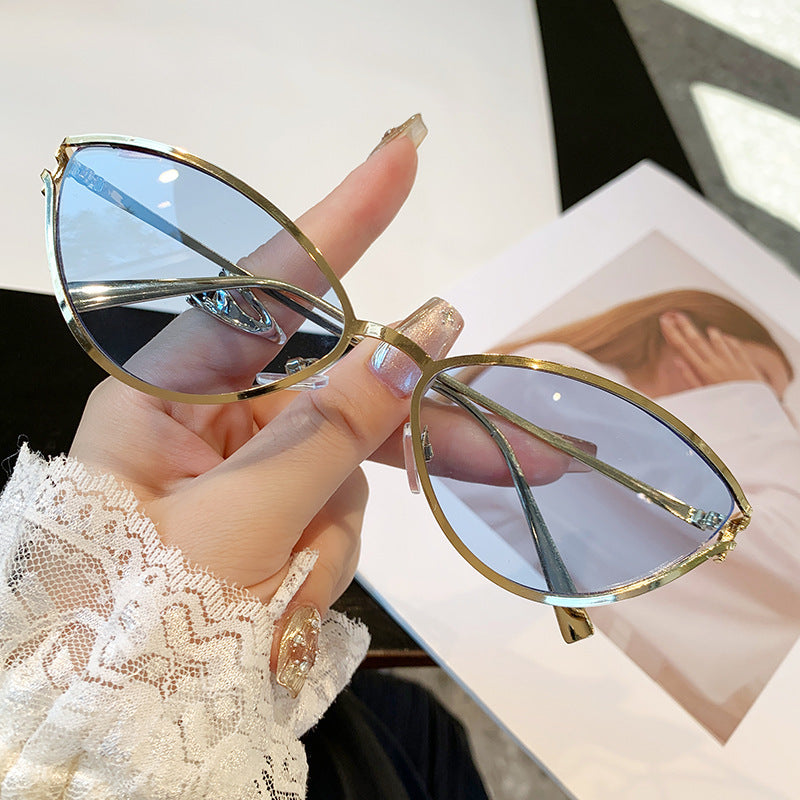 Damen Cat-Eye Sonnenbrille mit elegantem Metallrahmen und UV-Schutz Karnz