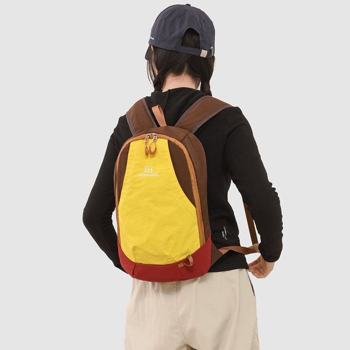 Stylischer leichter Wanderrucksack Karnz