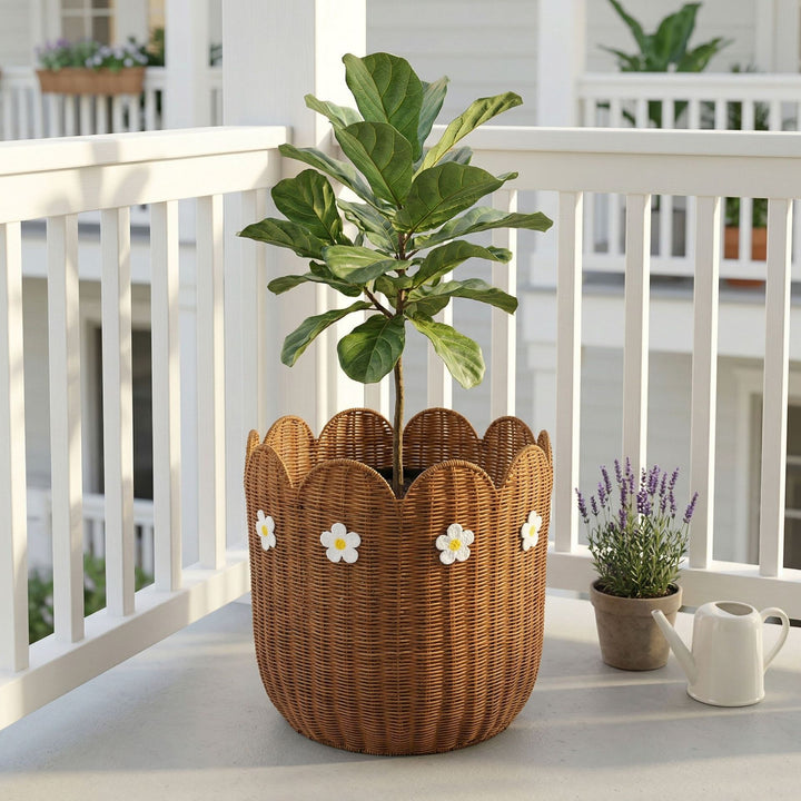 Rattankorb mit Blütenmotiv Karnz
