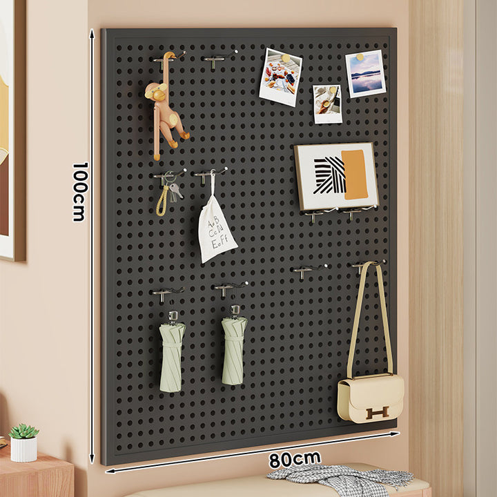 Wandmontiertes Lochplatten-Organisationspaneel mit modularen Haken