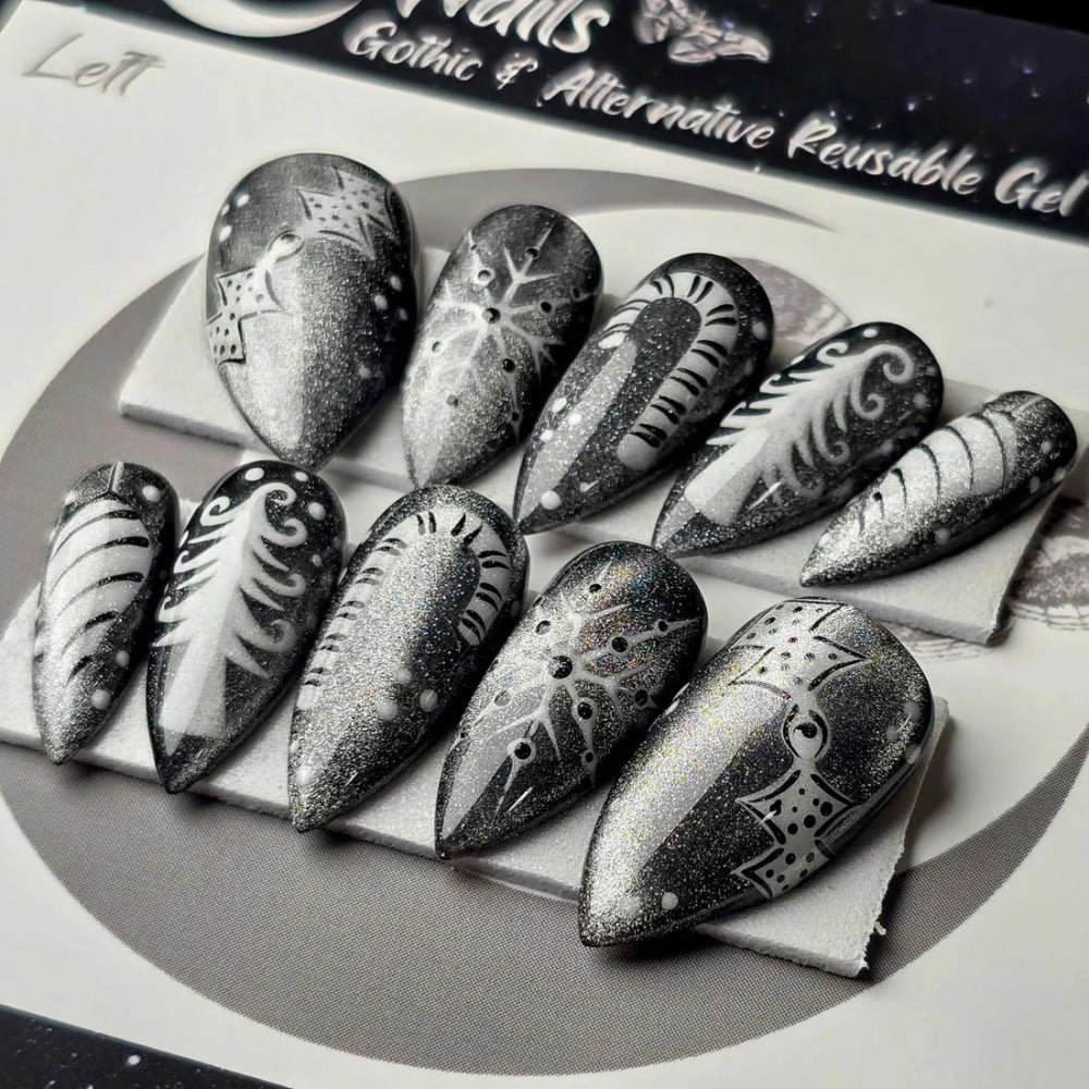 Kreative Kunstnägel Im Glamourösen Schwarz-Weiß-Design Karnz