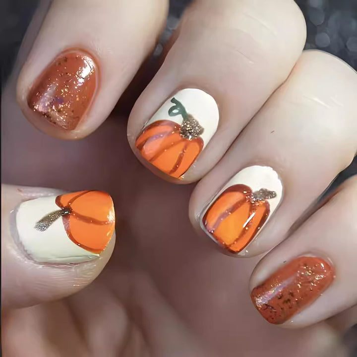 Festliche Kürbis-Themen Press-On Nagelkunst Karnz