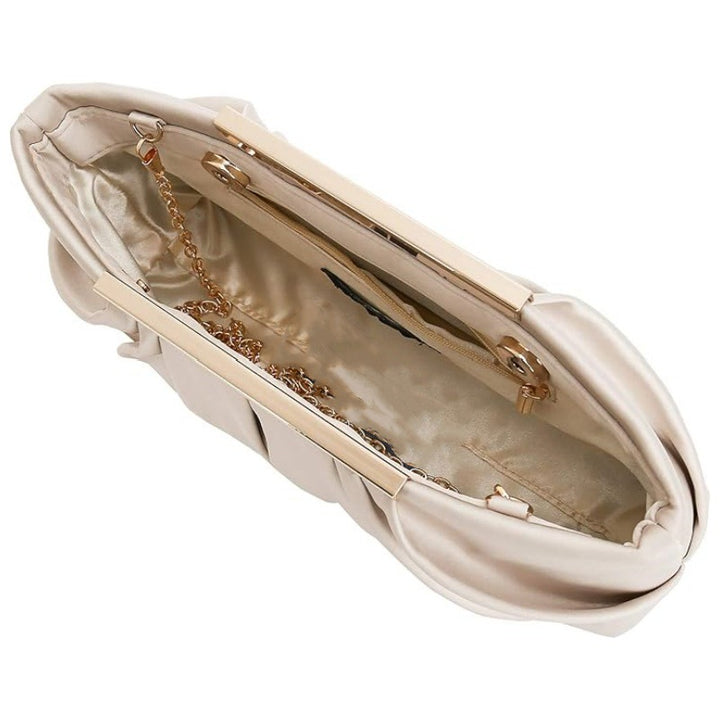 Elegante Clutch mit Raffinierten Faltendetails Karnz