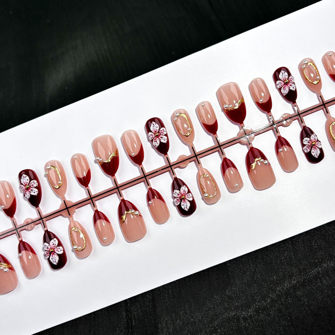 Elegante Polka Dot und Spitzen Press-On Nagel Set