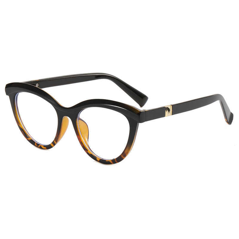 Damen Cat-Eye Brille mit feinem Rahmen und eleganten Akzenten Karnz