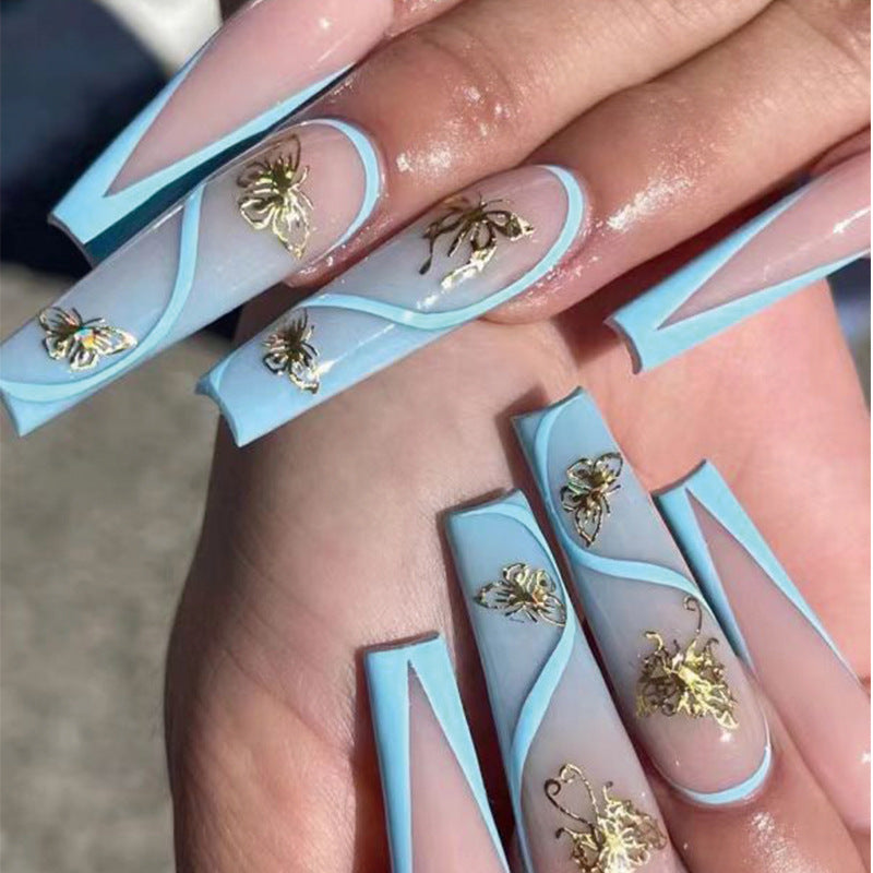 Künstliche Nagelverlängerungen im eleganten Stil mit floralem Design Karnz