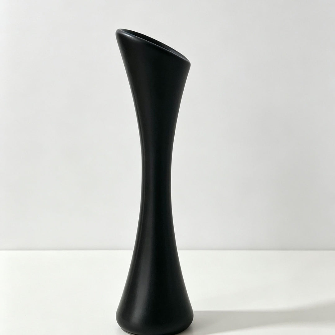 Elegante Kurven Dekorative Bodenvase Karnz