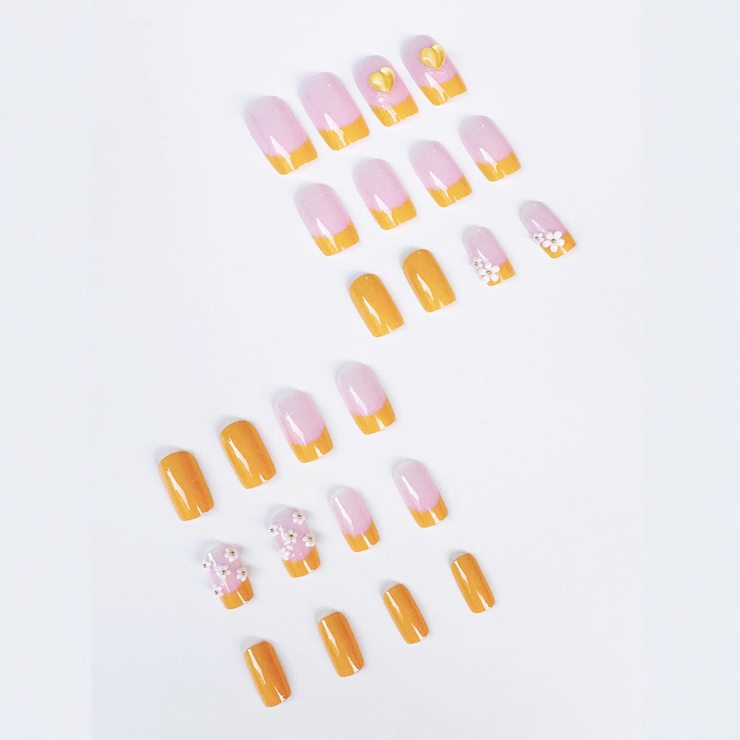 Floral Acryl Nagelspitzen Karnz