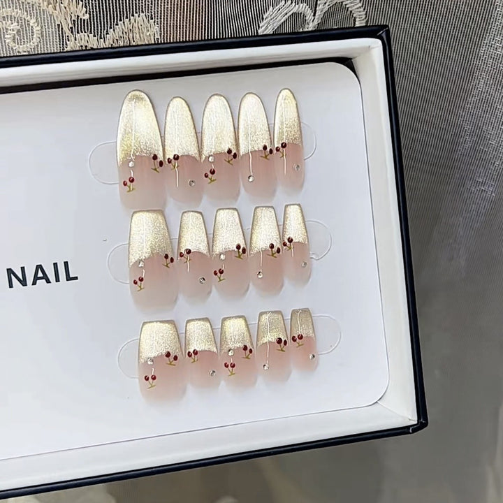 Künstlerisches floral dekoriertes Press-On Nagelset Karnz