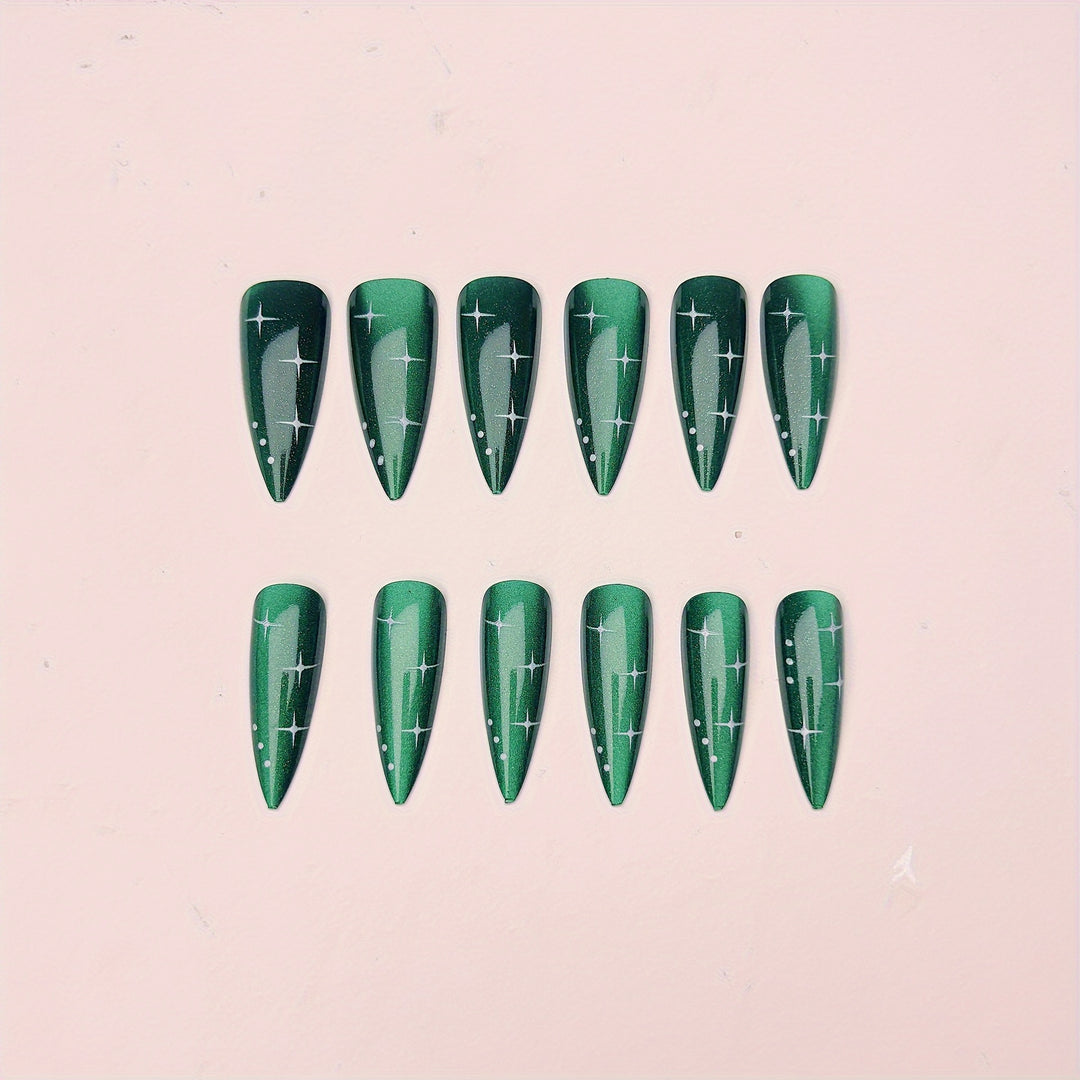 Kreatives Kunstnageldesign Karnz