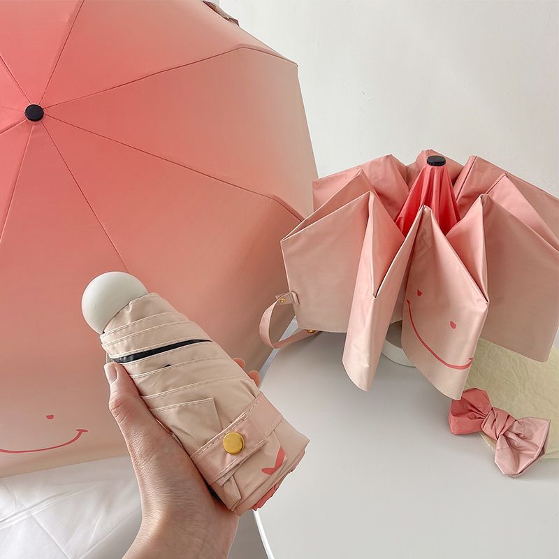 Damen Faltregenschirm mit verspieltem Design und handlichem Holzgriff Karnz