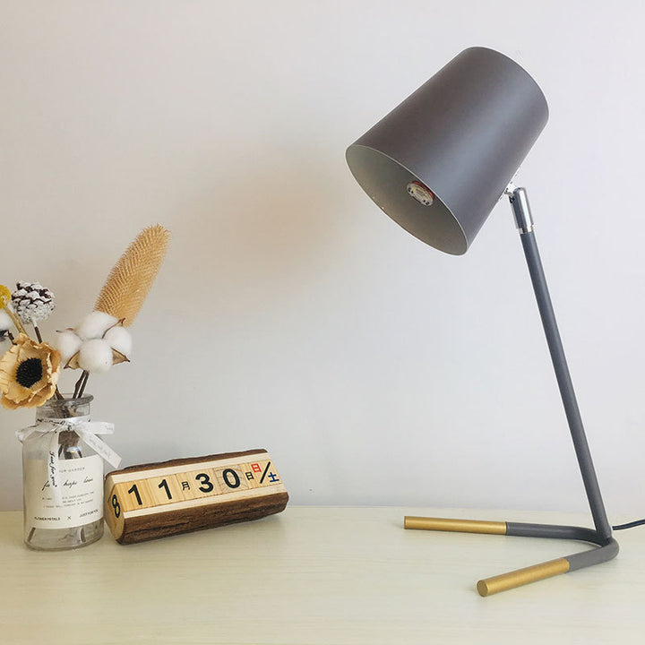 Moderne Schreibtischlampe