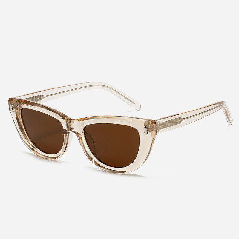 Damen Cat-Eye Sonnenbrille mit transparentem Rahmen und braunen Gläsern Karnz