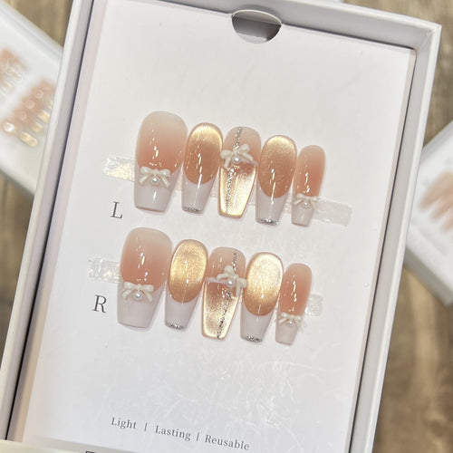 Elegantes wiederverwendbares Press-On-Nagelkunst-Set mit Perlen- und Glitzerakzenten Karnz