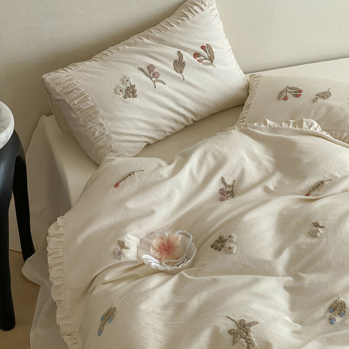 Bestickte Blumen Rüsch Bettbezug Set