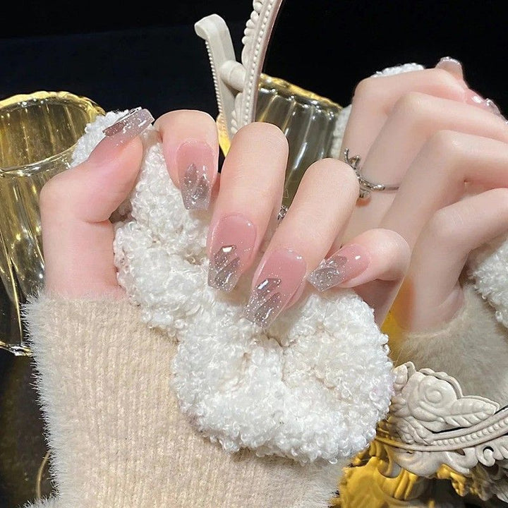 Glamourös Styling Nagelspitzen Karnz