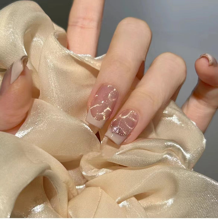 Künstlerisches Nageldesign-Set mit Fake-Marmor- und Kristallakzenten