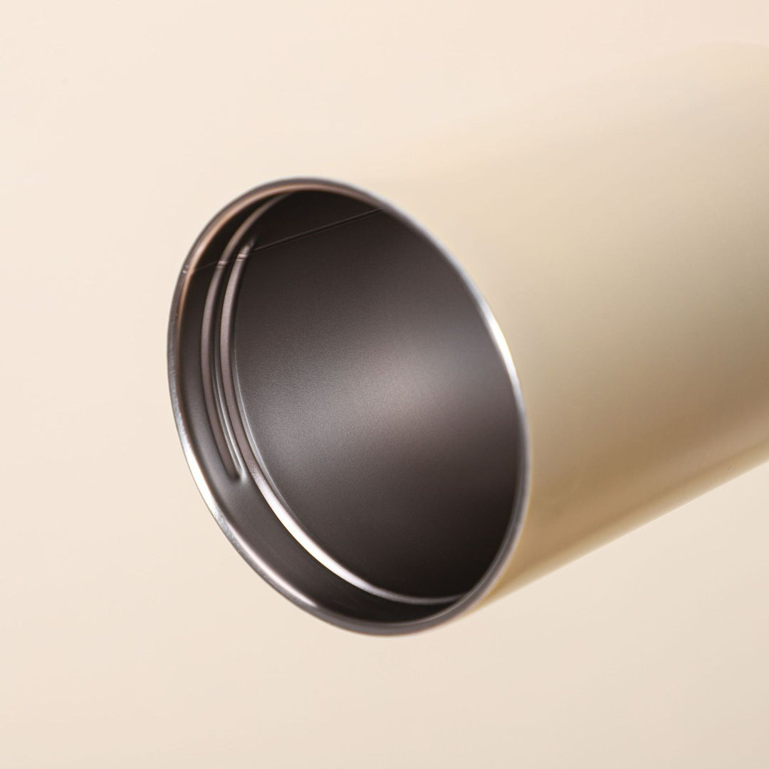 Stilvolle isolierte Wasserflasche Karnz