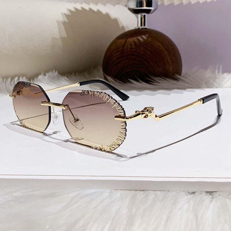 Damen extravagante Sonnenbrille mit blumenförmigem Design und hochwertigem UV-Schutz Karnz