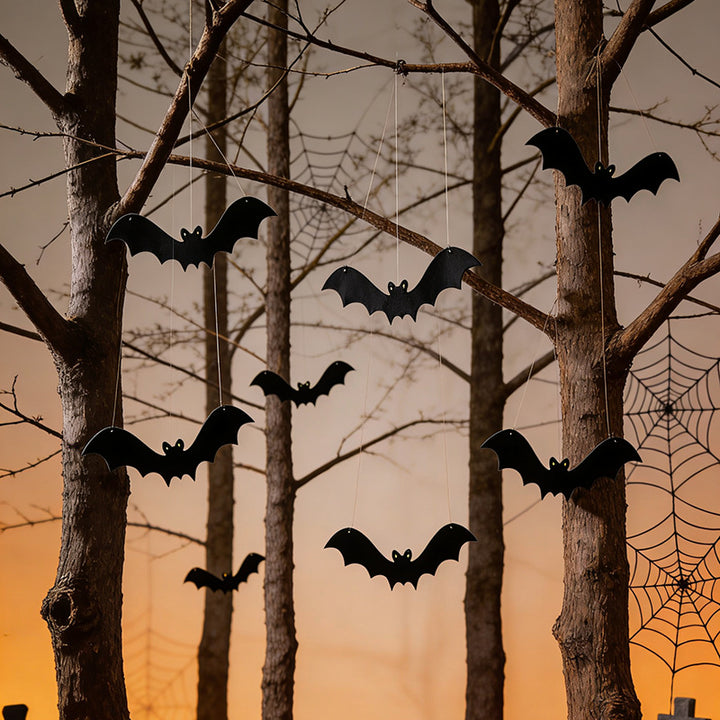 Wanddekoration mit Halloween Fledermäusen