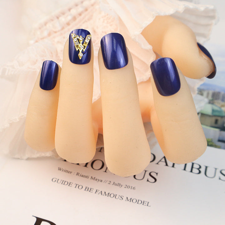 Premium dekorative Press-On Nail Set Karnz
