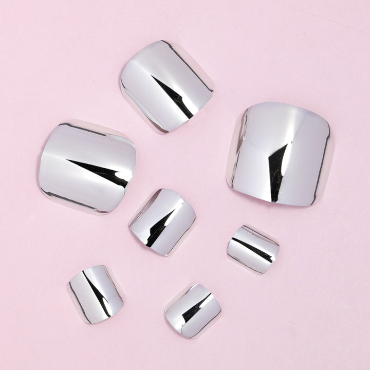 Luxuriöses Press-On Nail Tips Set Karnz